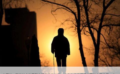 
在国外，随着社会发展和生活节奏的加快，许多人会选择相亲网站来寻找另一半。本文将根据不同标准和体验分享哪几个国外相亲网站比较好，以及使用这些网站的注意事项。